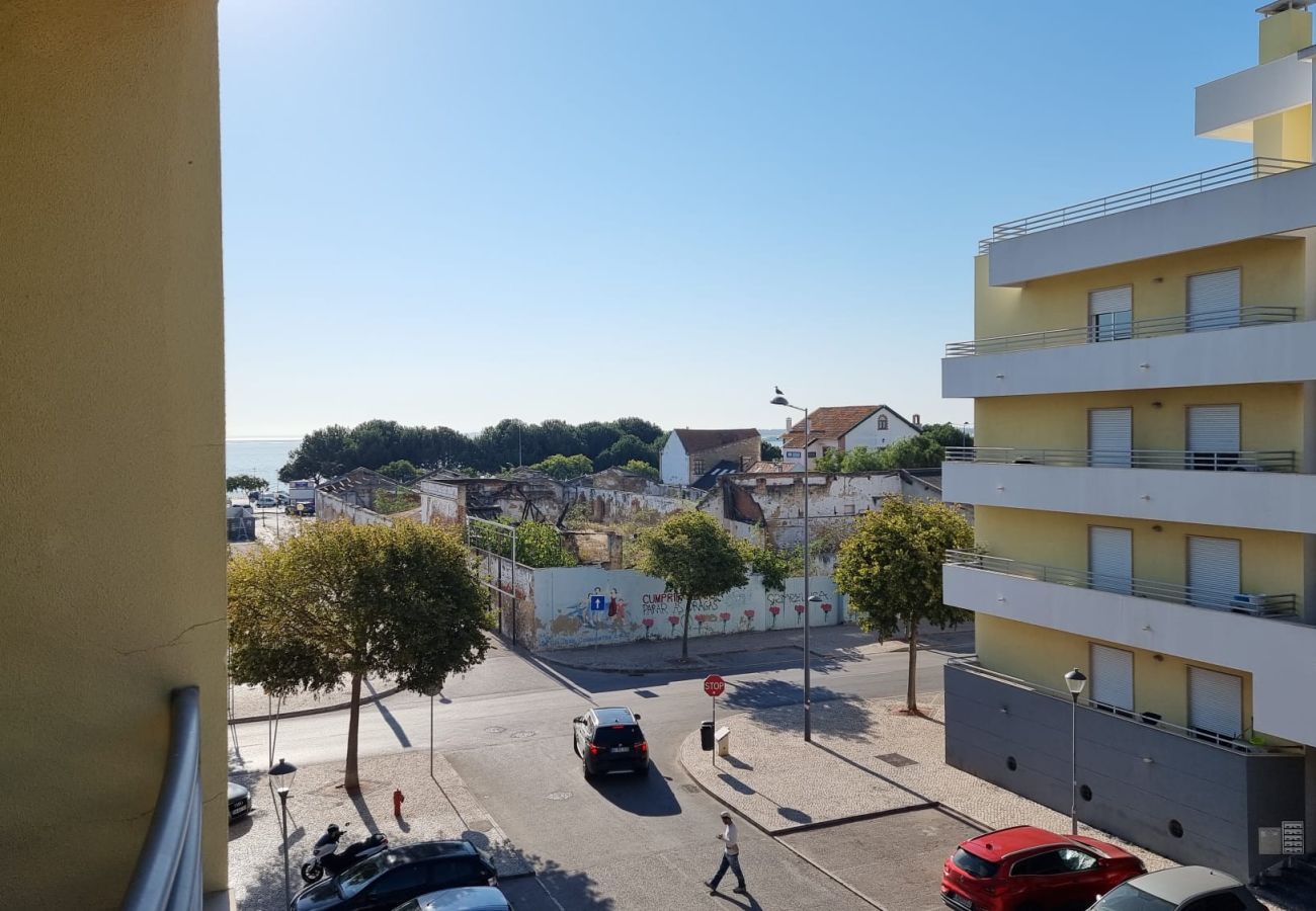 Apartment in Setúbal - Praia da Saude