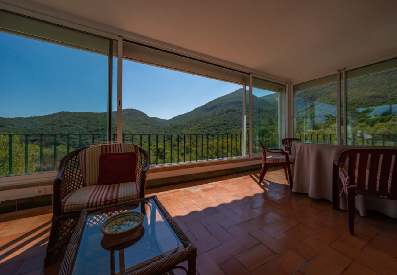 House in Azeitão - Casa d'Aroeira