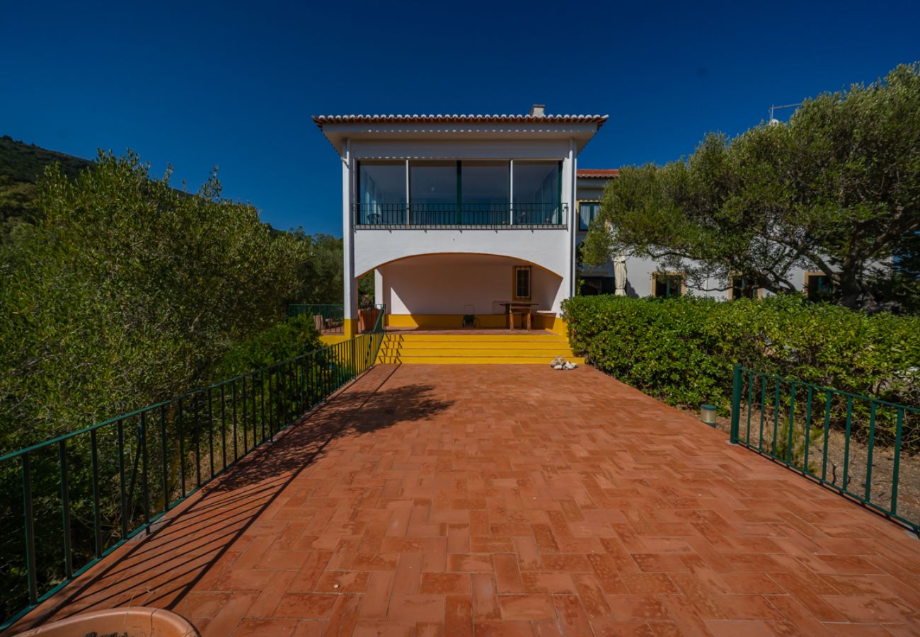 House in Azeitão - Casa d'Aroeira