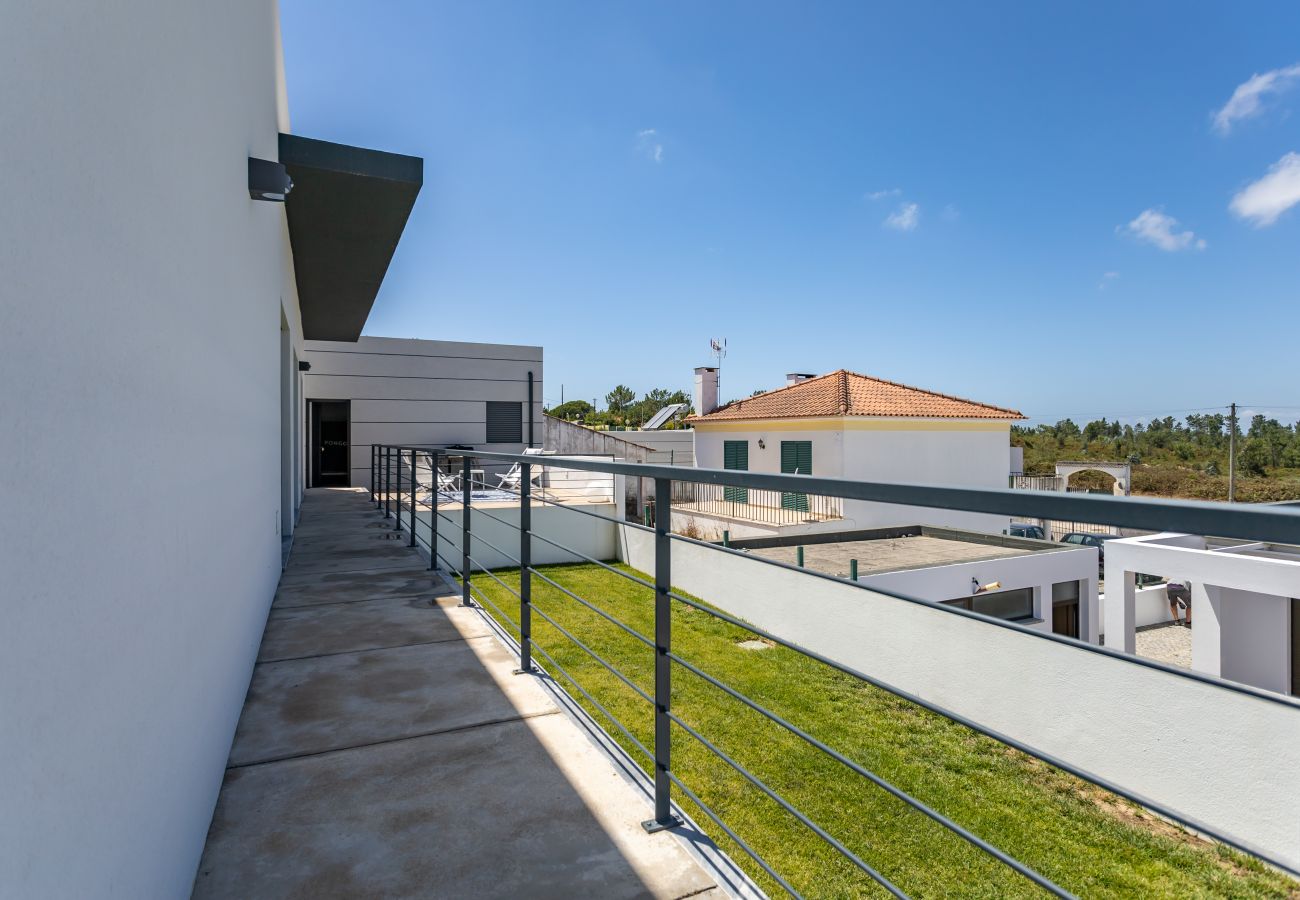 House in Sesimbra - Casa Das Agatas