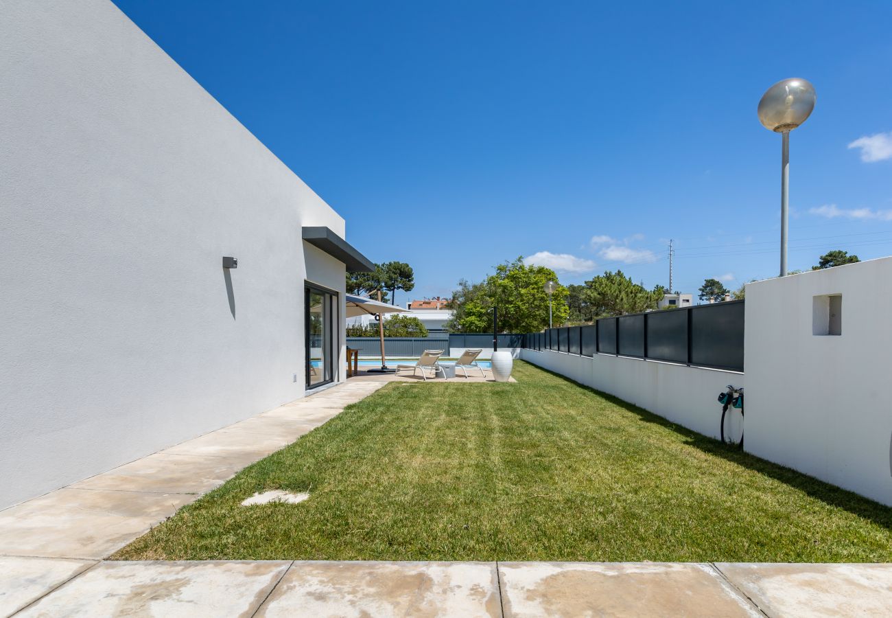 House in Sesimbra - Casa Das Agatas