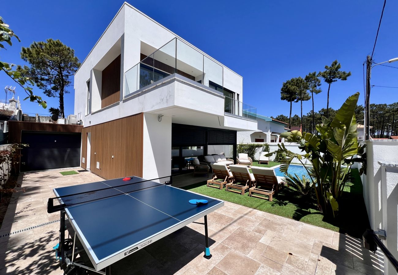 Villa in Aroeira - Villa Das Hortensias