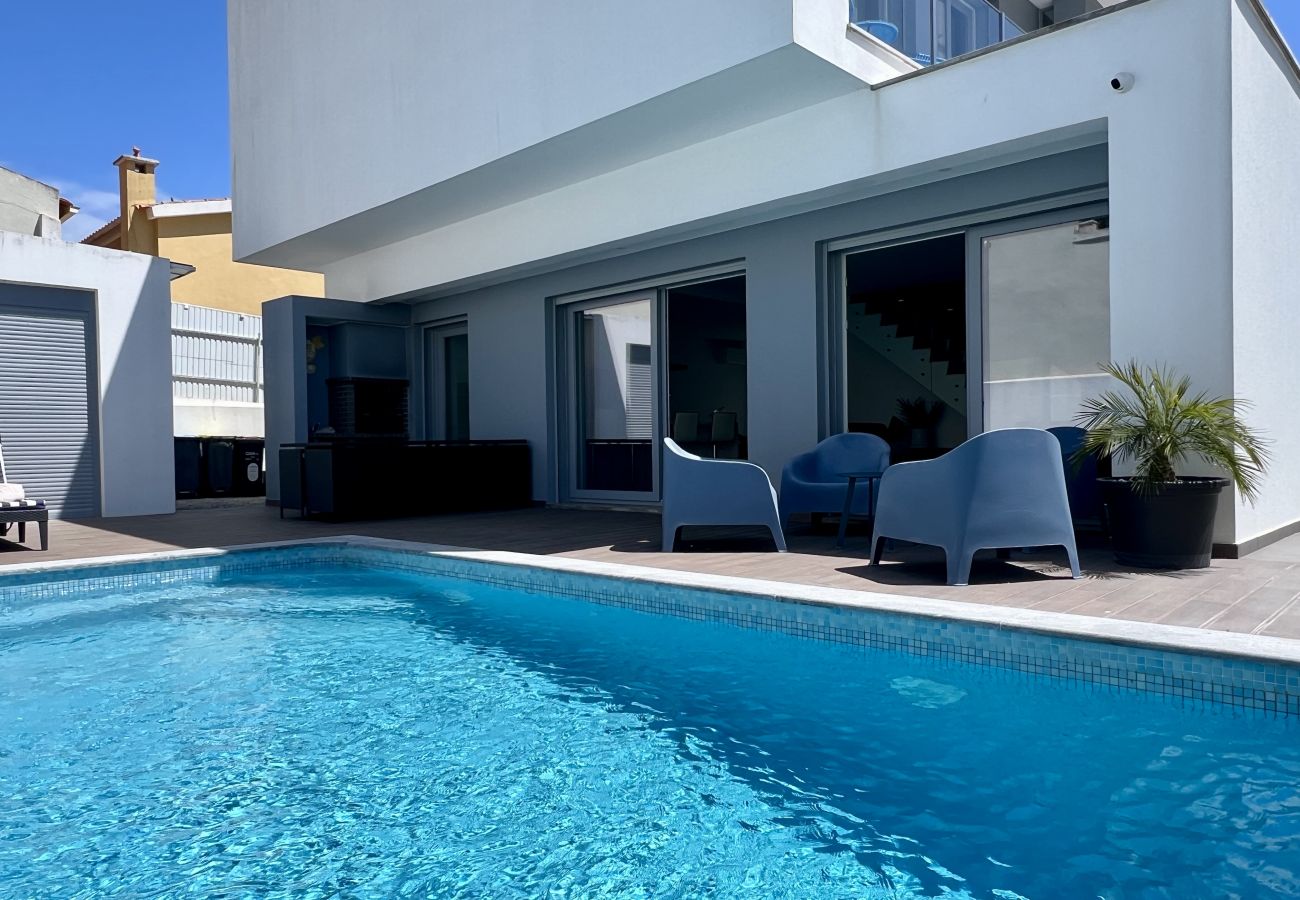 House in Aroeira - Casa Lua
