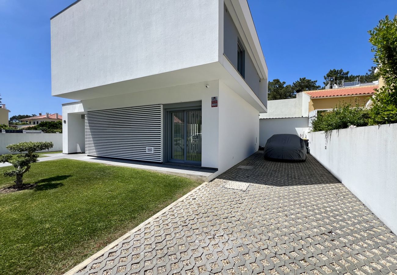 House in Aroeira - Casa Lua