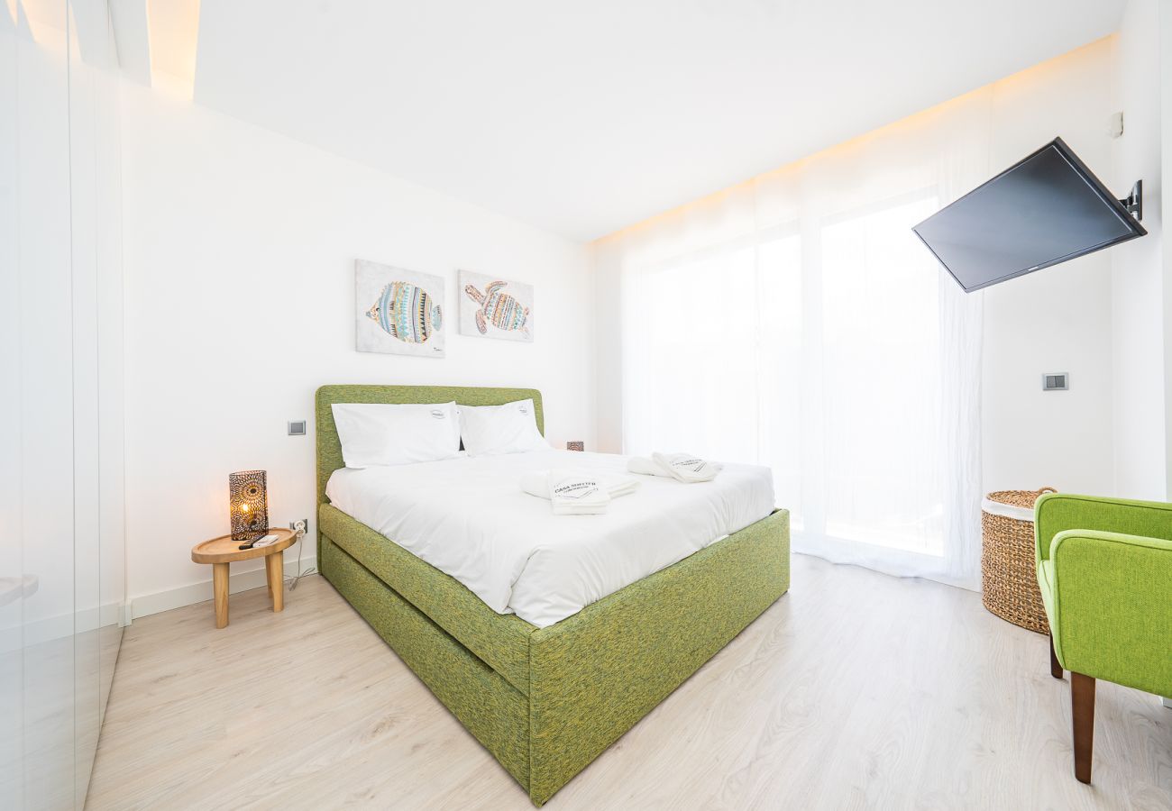 Villa/Dettached house in Charneca de Caparica - Casa Nina - Villa avec piscine chauffée