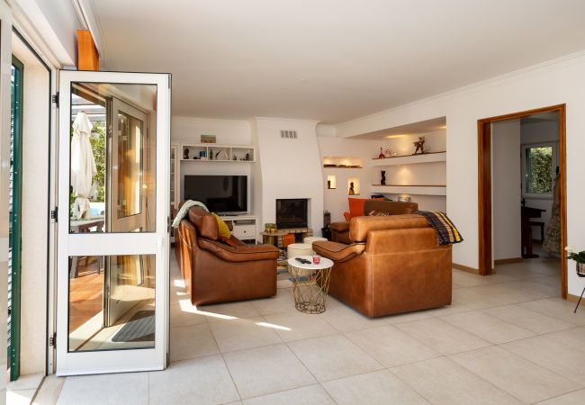Casa geminada em Sesimbra - Moradia T5 Sesimbra Casa geminada em Sesimbra - Moradia T5 Sesimbra