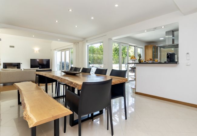 Villa em Herdade da Aroeira - Villa da Oliveira Villa em Herdade da Aroeira - Villa da Oliveira