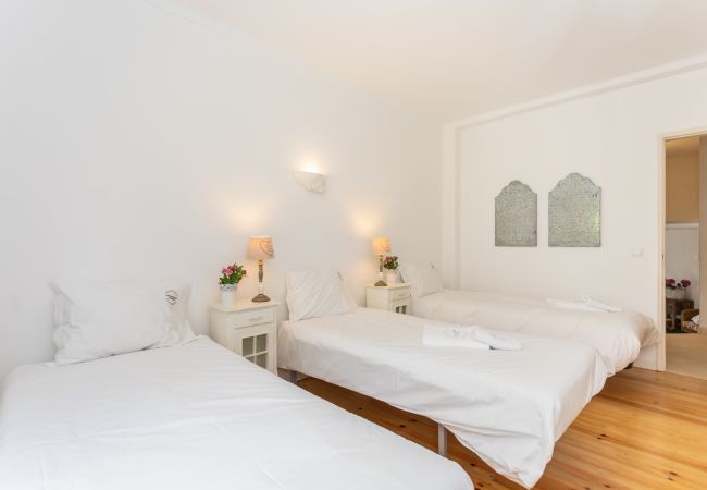 Casa em Azeitão - Quinta dos Pinheiros Mansos - Serra d´Arrábida Casa em Azeitão - Quinta dos Pinheiros Mansos - Serra d´Arrábida