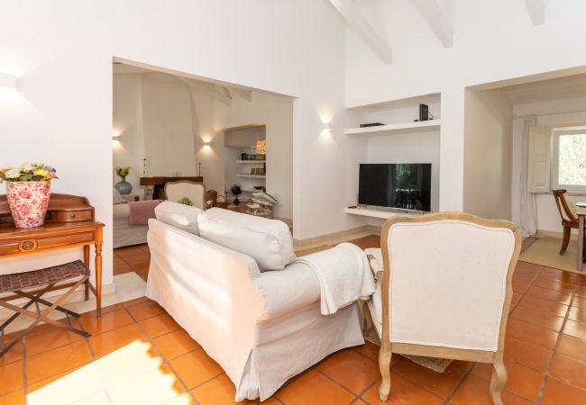 Casa em Azeitão - Quinta dos Pinheiros Mansos - Serra d´Arrábida Casa em Azeitão - Quinta dos Pinheiros Mansos - Serra d´Arrábida