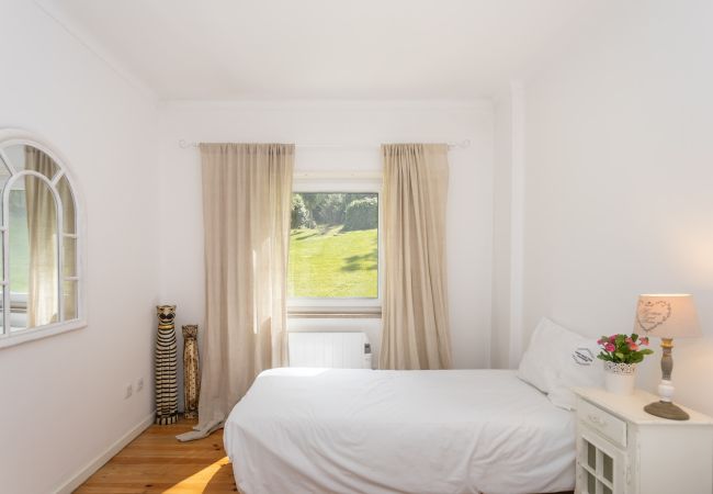 Casa em Azeitão - Quinta dos Pinheiros Mansos - Serra d´Arrábida Casa em Azeitão - Quinta dos Pinheiros Mansos - Serra d´Arrábida