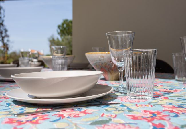 Casa em Azeitão - Quinta dos Pinheiros Mansos - Serra d´Arrábida Casa em Azeitão - Quinta dos Pinheiros Mansos - Serra d´Arrábida