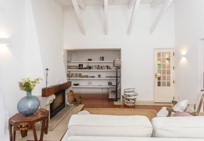 Casa em Azeitão - Quinta dos Pinheiros Mansos - Serra d´Arrábida Casa em Azeitão - Quinta dos Pinheiros Mansos - Serra d´Arrábida