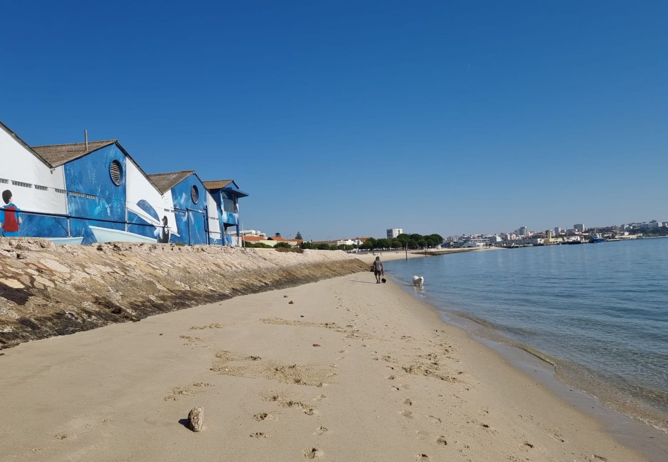 Apartamento em Setúbal - Praia da Saude