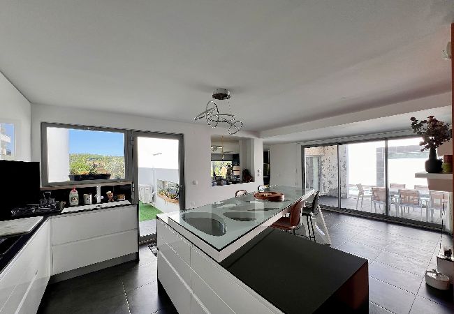 Villa em Azeitão - Da Serra Guest House / Serra da Arrábida Villa em Azeitão - Da Serra Guest House / Serra da Arrábida