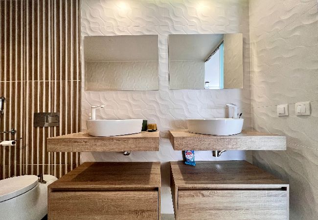 Villa em Azeitão - Da Serra Guest House / Serra da Arrábida Villa em Azeitão - Da Serra Guest House / Serra da Arrábida