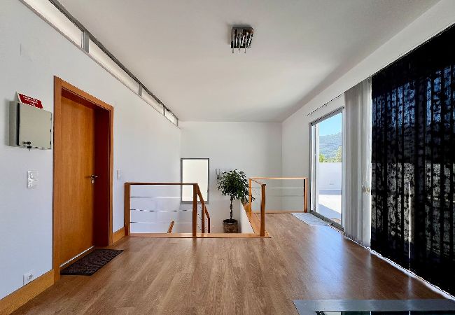 Villa em Azeitão - Da Serra Guest House / Serra da Arrábida Villa em Azeitão - Da Serra Guest House / Serra da Arrábida