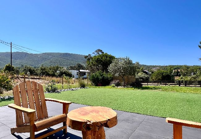 Villa em Azeitão - Da Serra Guest House / Serra da Arrábida Villa em Azeitão - Da Serra Guest House / Serra da Arrábida