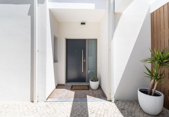 Casa geminada em Fernão Ferro - Casa Catalina Casa geminada em Fernão Ferro - Casa Catalina