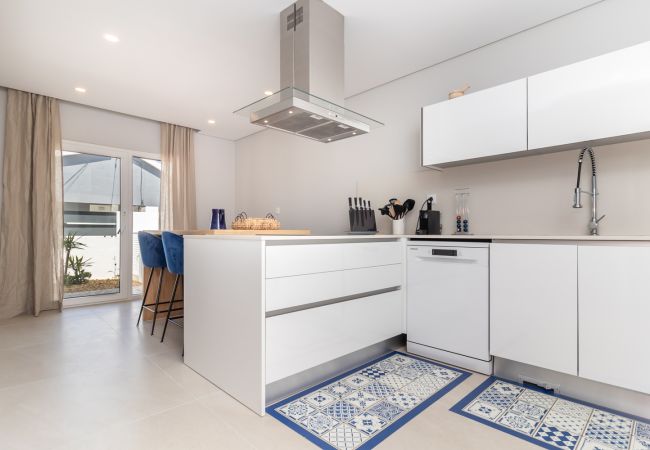 Casa geminada em Fernão Ferro - Casa Catalina Casa geminada em Fernão Ferro - Casa Catalina