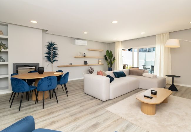 Casa geminada em Fernão Ferro - Casa Catalina Casa geminada em Fernão Ferro - Casa Catalina