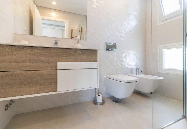 Casa geminada em Fernão Ferro - Casa Catalina Casa geminada em Fernão Ferro - Casa Catalina