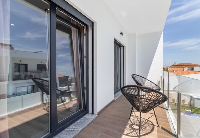 Casa geminada em Fernão Ferro - Casa Catalina Casa geminada em Fernão Ferro - Casa Catalina