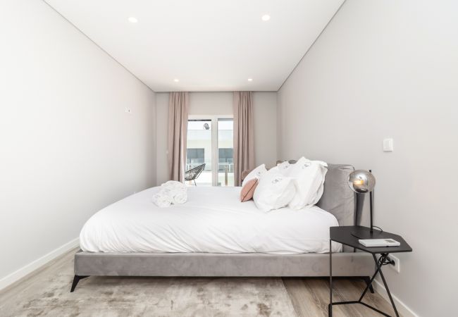 Casa geminada em Fernão Ferro - Casa Catalina Casa geminada em Fernão Ferro - Casa Catalina