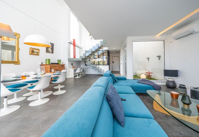 Casa em Aroeira - Casa Nilo Design - Villa avec piscine près des pla Casa em Aroeira - Casa Nilo Design - Villa avec piscine près des pla