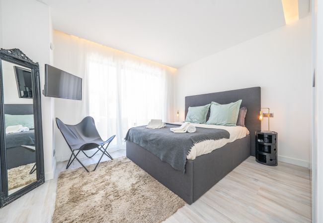 Casa em Aroeira - Casa Nilo Design - Villa avec piscine près des pla Casa em Aroeira - Casa Nilo Design - Villa avec piscine près des pla