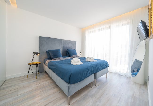 Casa em Aroeira - Casa Nilo Design - Villa avec piscine près des pla Casa em Aroeira - Casa Nilo Design - Villa avec piscine près des pla