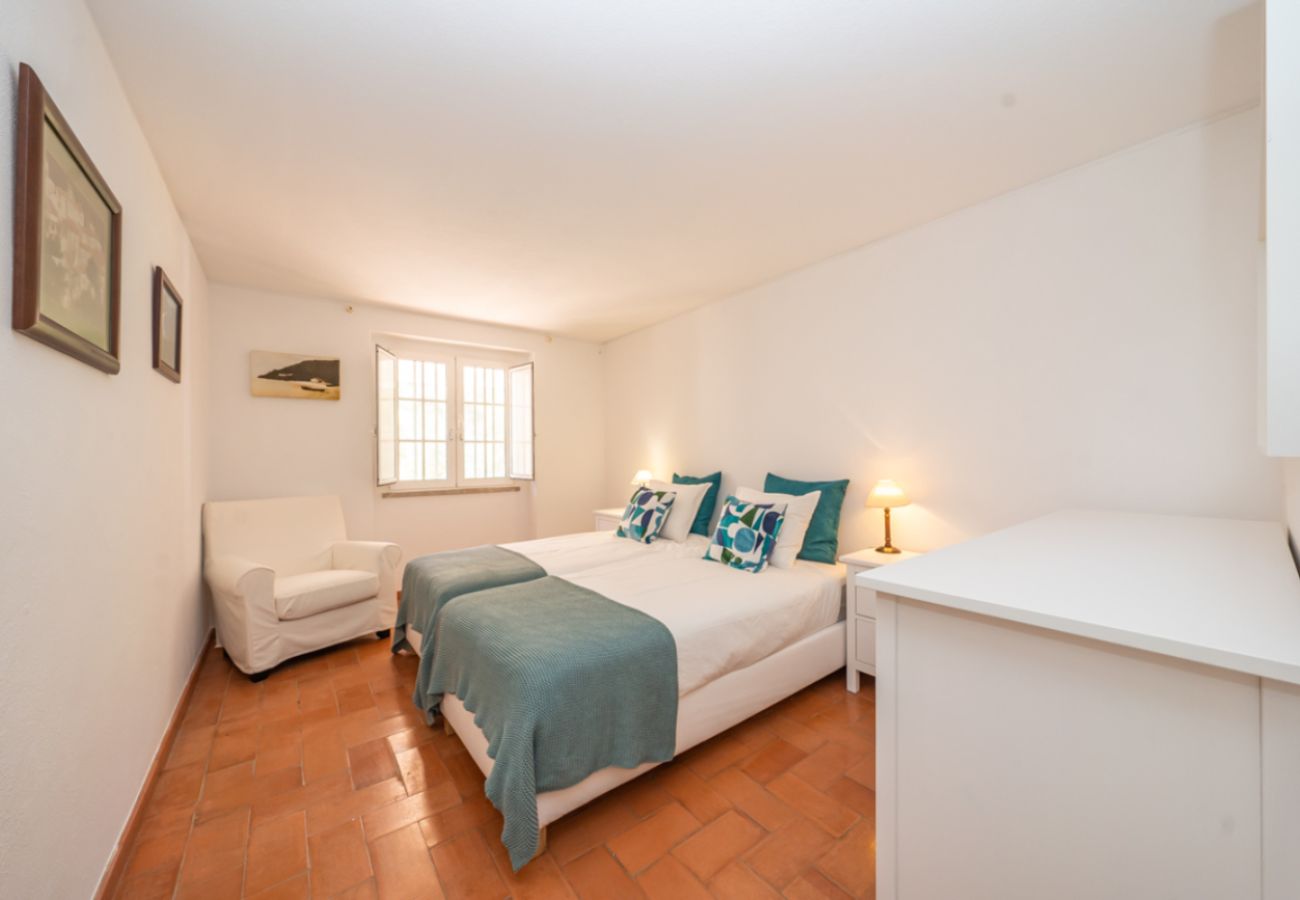 Casa em Azeitão - Casa d'Aroeira