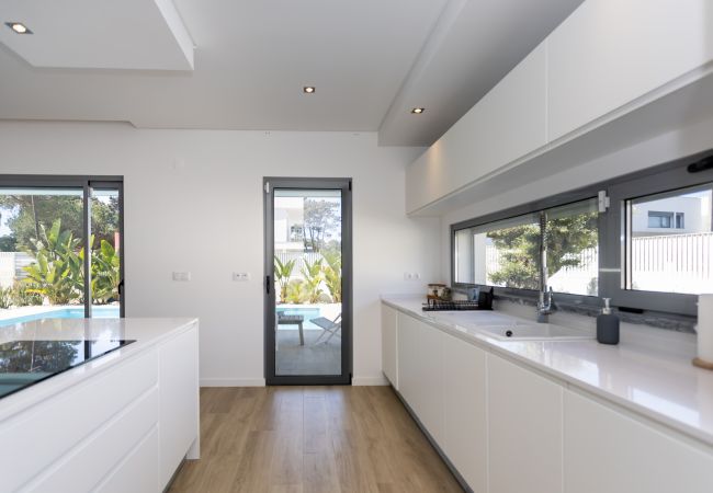 Villa em Charneca de Caparica - Casa Das Olivades Villa em Charneca de Caparica - Casa Das Olivades