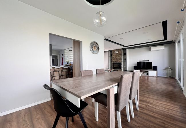 Casa geminada em Fernão Ferro - Casa Giumeni Casa geminada em Fernão Ferro - Casa Giumeni