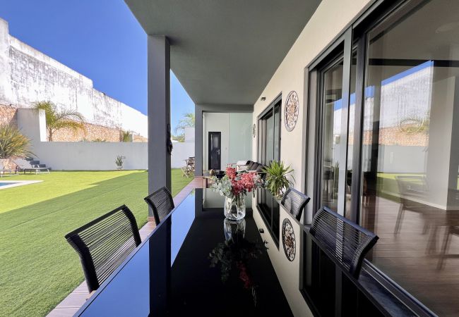 Casa geminada em Fernão Ferro - Casa Giumeni Casa geminada em Fernão Ferro - Casa Giumeni