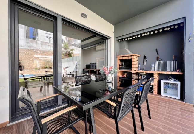 Casa geminada em Fernão Ferro - Casa Giumeni Casa geminada em Fernão Ferro - Casa Giumeni