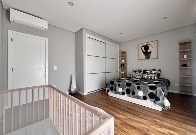 Casa geminada em Fernão Ferro - Casa Giumeni Casa geminada em Fernão Ferro - Casa Giumeni