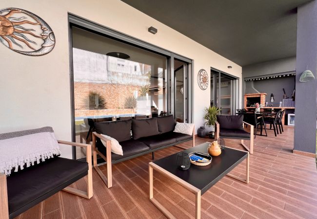 Casa geminada em Fernão Ferro - Casa Giumeni Casa geminada em Fernão Ferro - Casa Giumeni