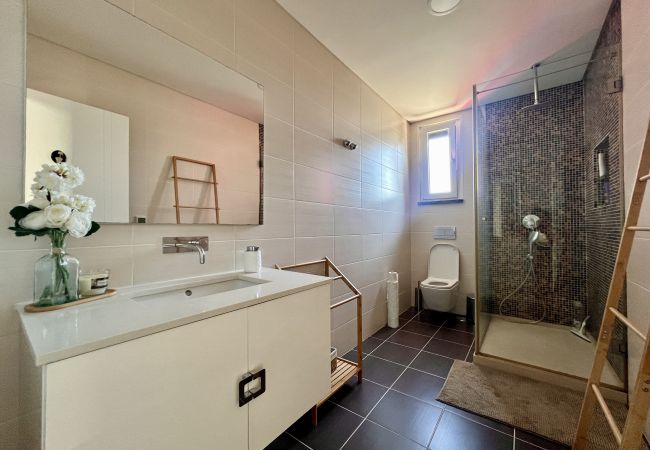 Casa geminada em Fernão Ferro - Casa Giumeni Casa geminada em Fernão Ferro - Casa Giumeni