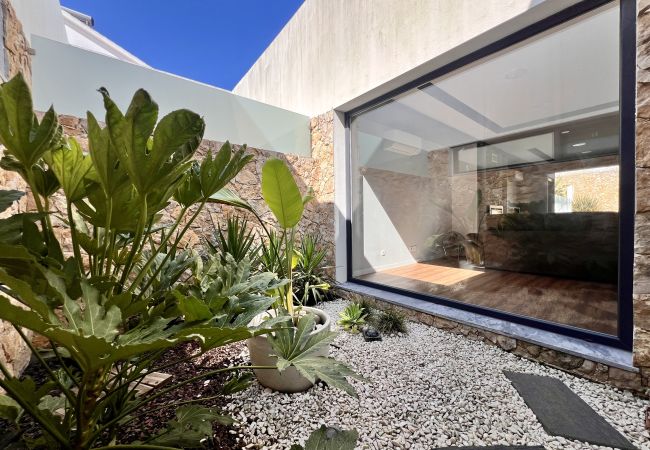 Casa geminada em Fernão Ferro - Casa Giumeni Casa geminada em Fernão Ferro - Casa Giumeni