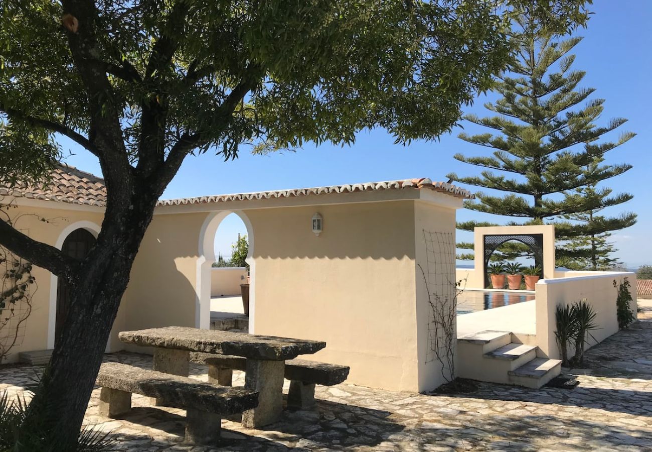 Casa em Azeitão - Quinta Nova