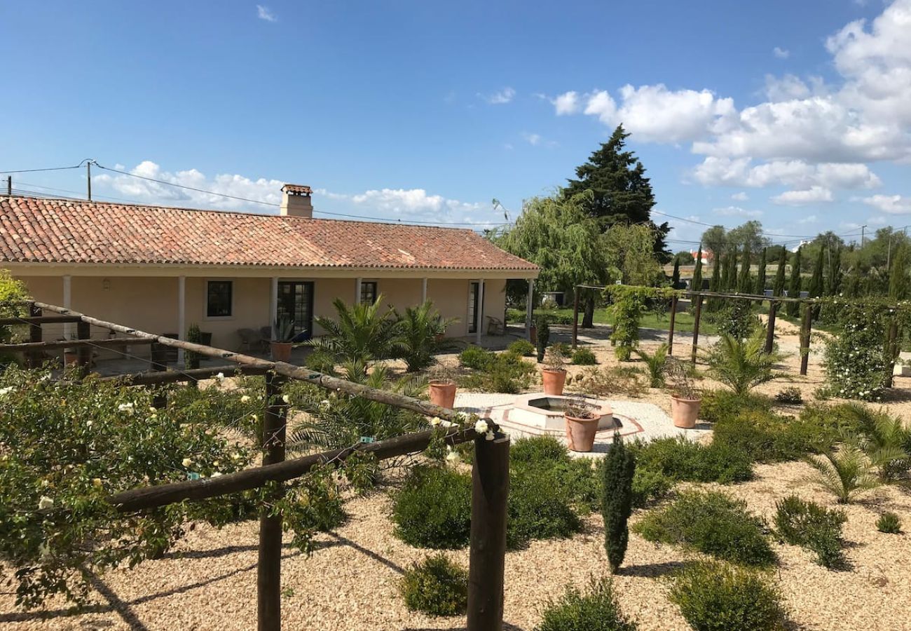 Casa em Azeitão - Quinta Nova