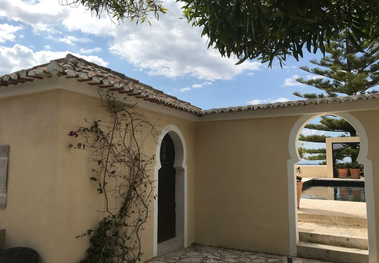 Casa em Azeitão - Quinta Nova
