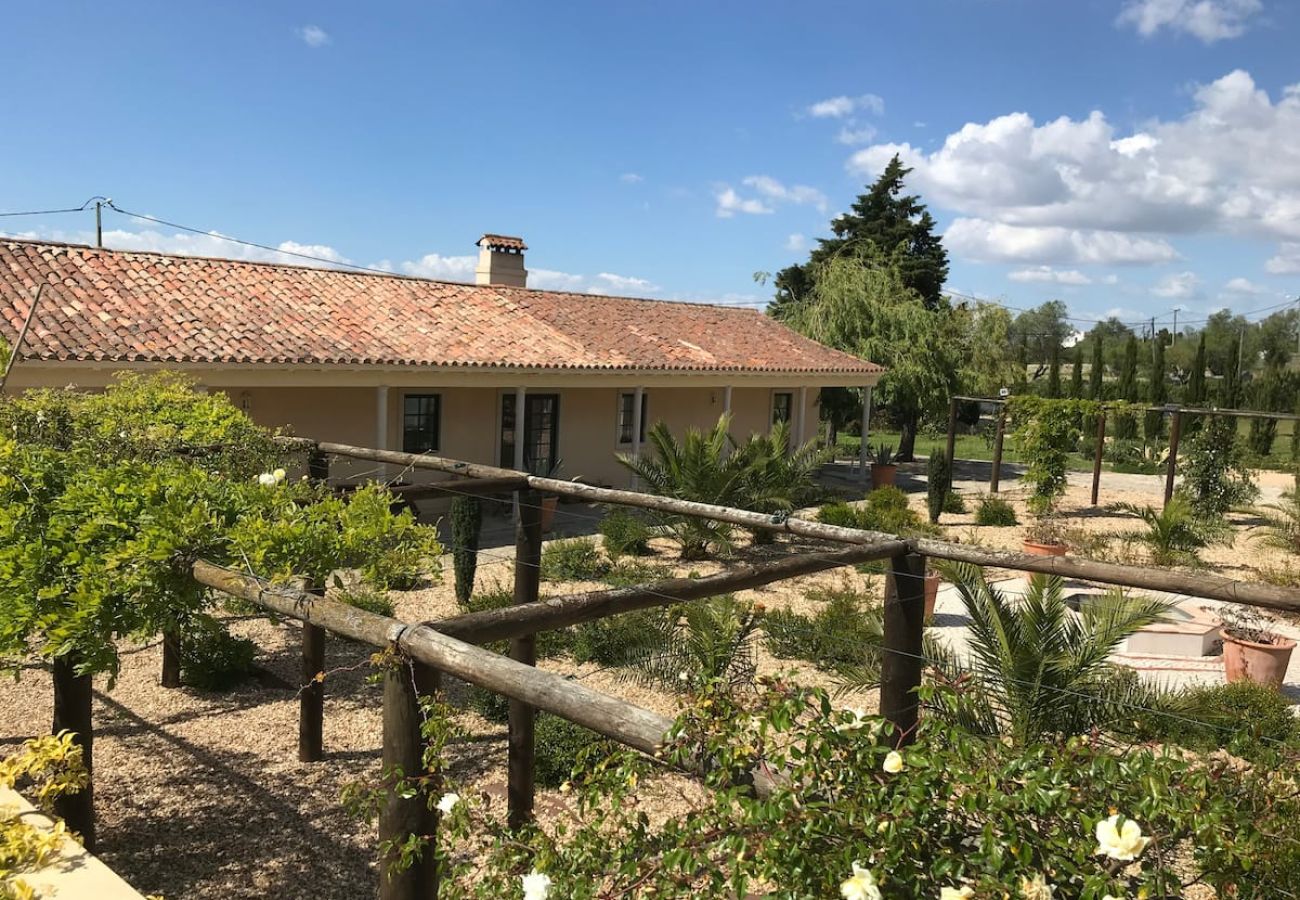 Casa em Azeitão - Quinta Nova
