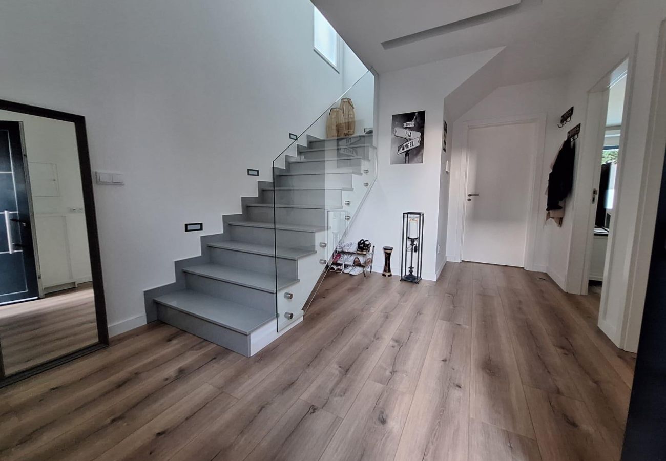 Villa em Charneca de Caparica - Villa Ilda