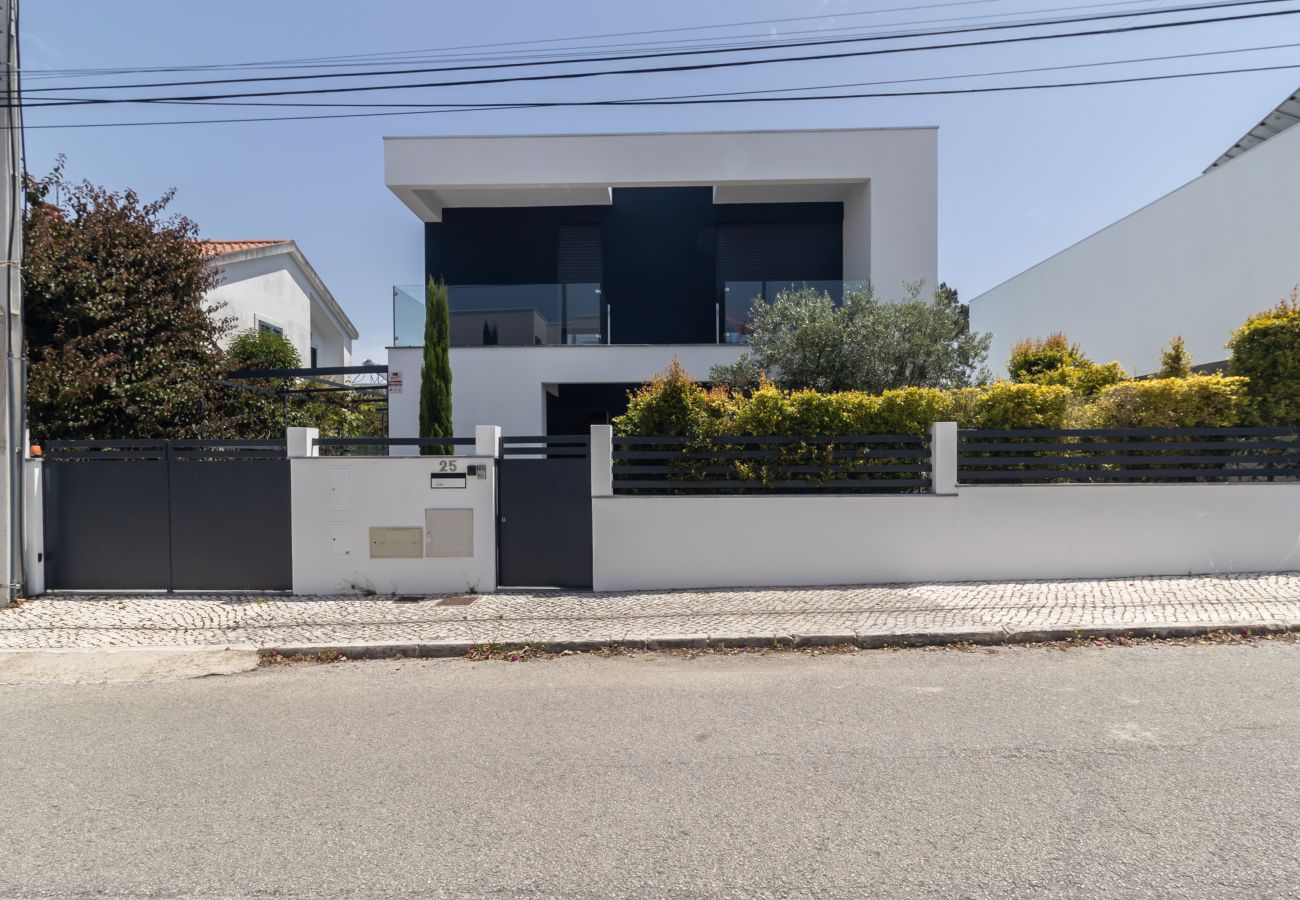 Villa em Charneca de Caparica - Villa Ilda