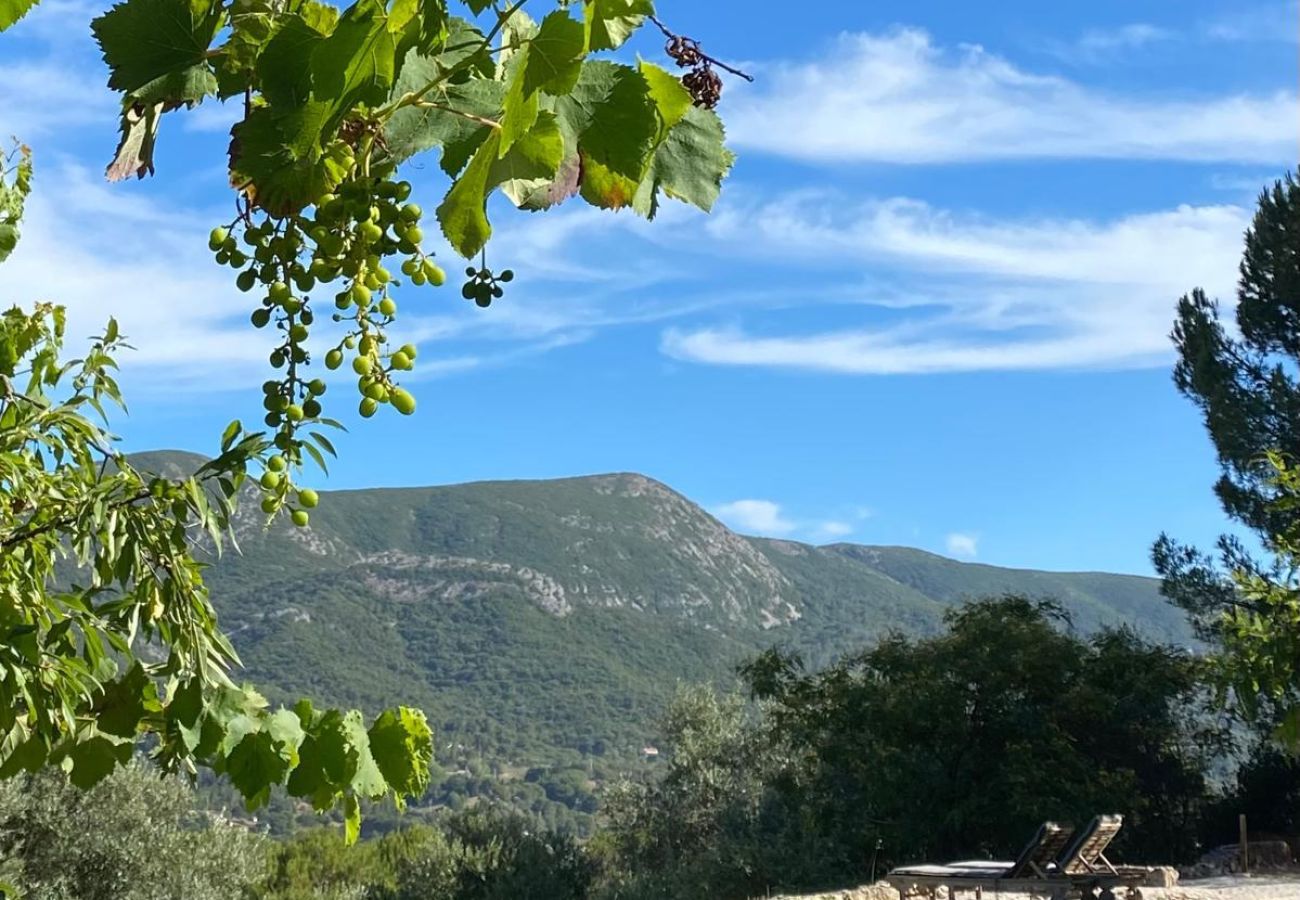 Villa em Azeitão - Quinta da Rampa