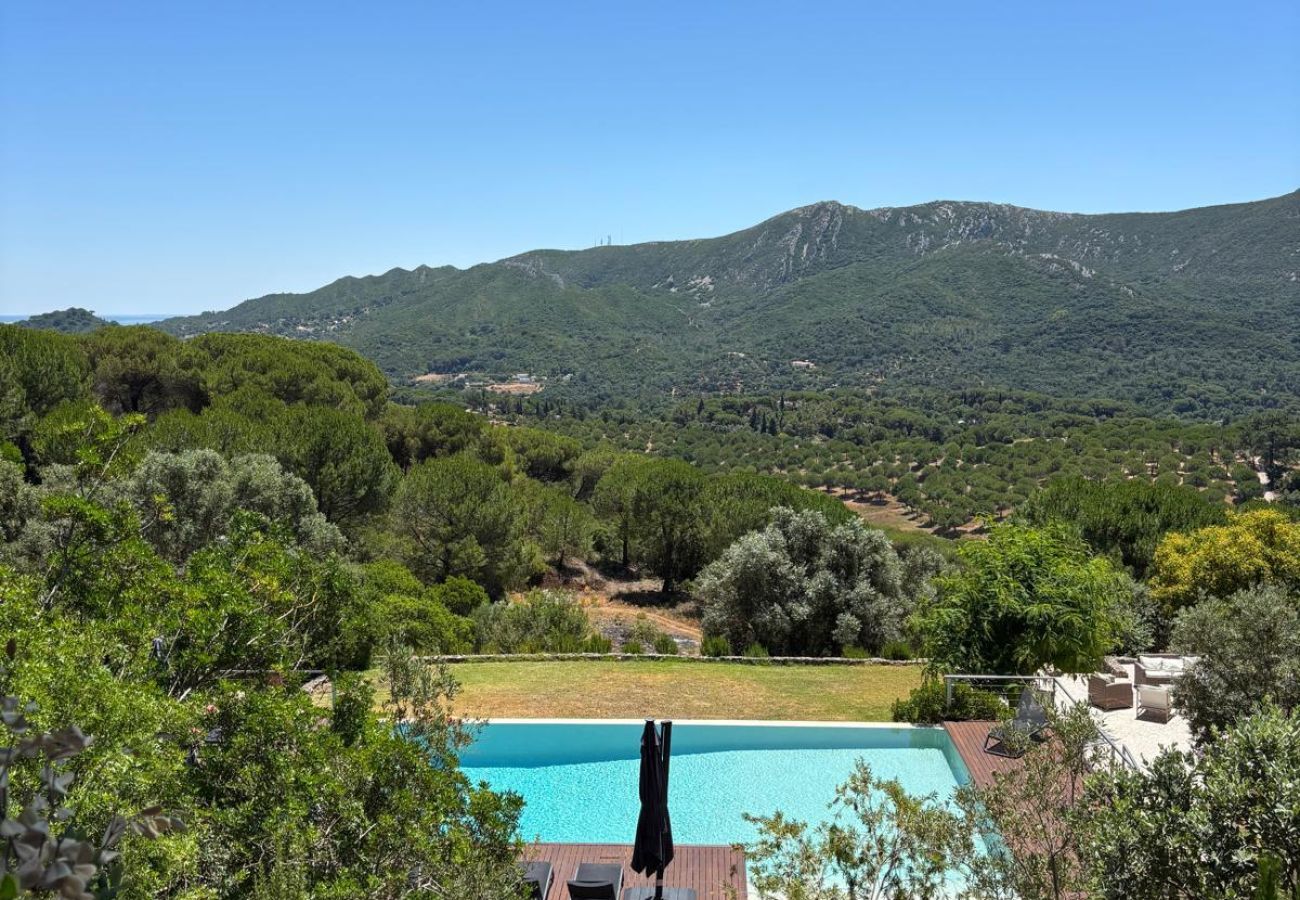 Villa em Azeitão - Quinta da Rampa